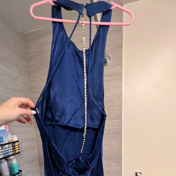 Zara's Blue Satin Dress with Open Back and a Rhinestone Strip, XS - Picture 3 of 5